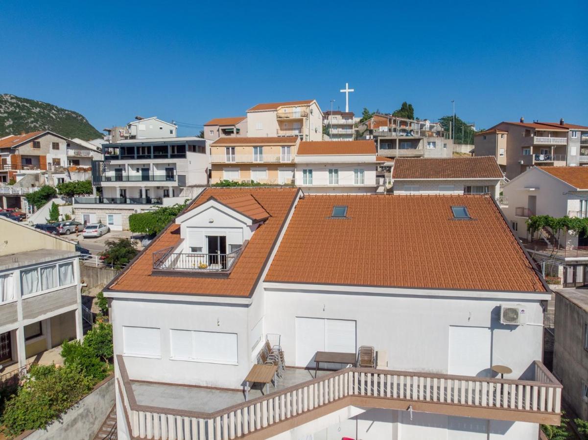 Apartment Familia نيوم المظهر الخارجي الصورة