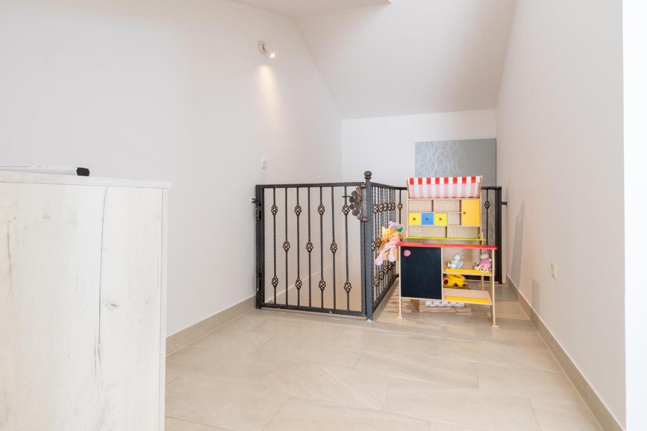 Apartment Familia نيوم المظهر الخارجي الصورة